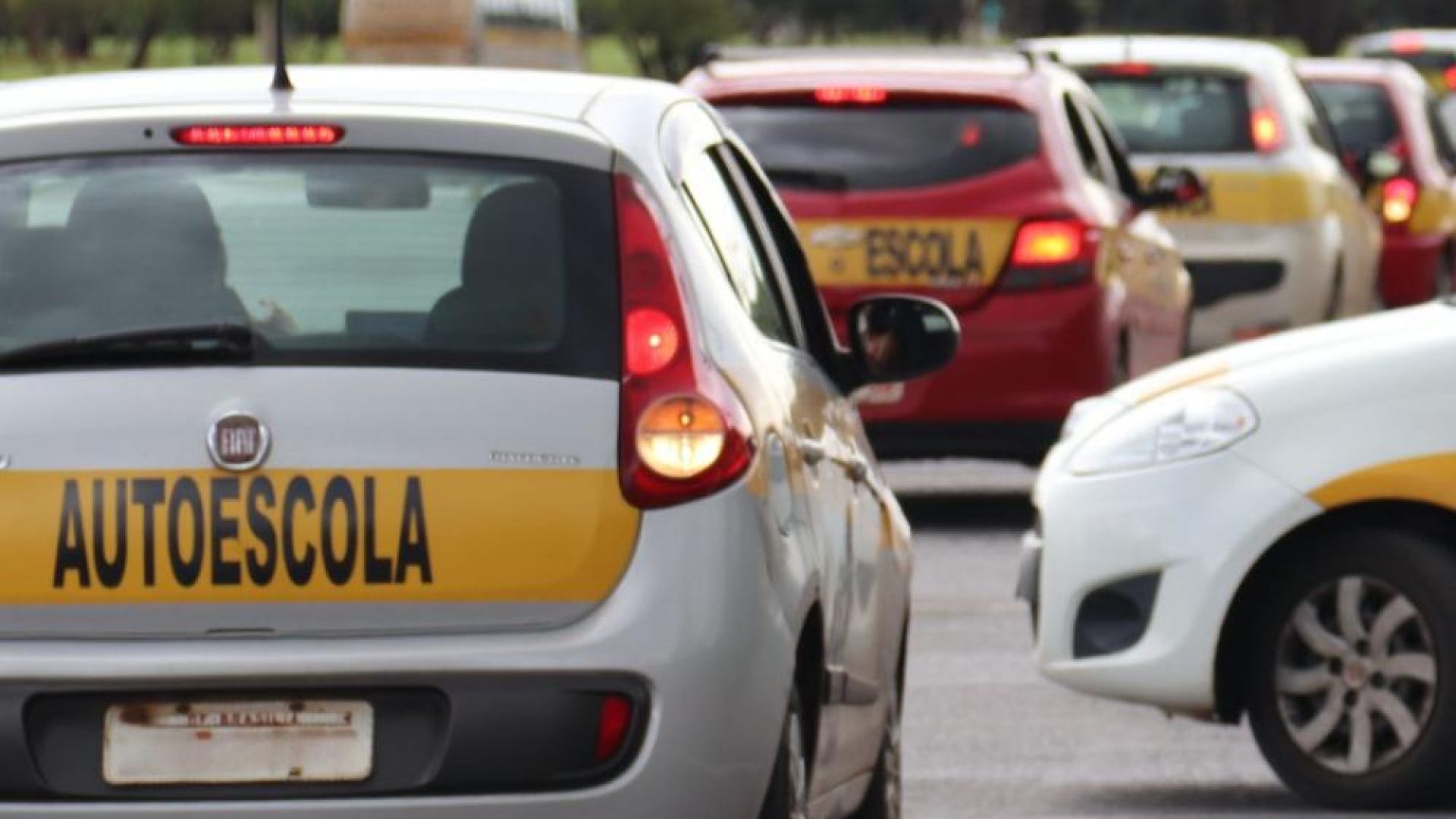 Detran-DF regulamenta credenciamento de autoescolas para CNH