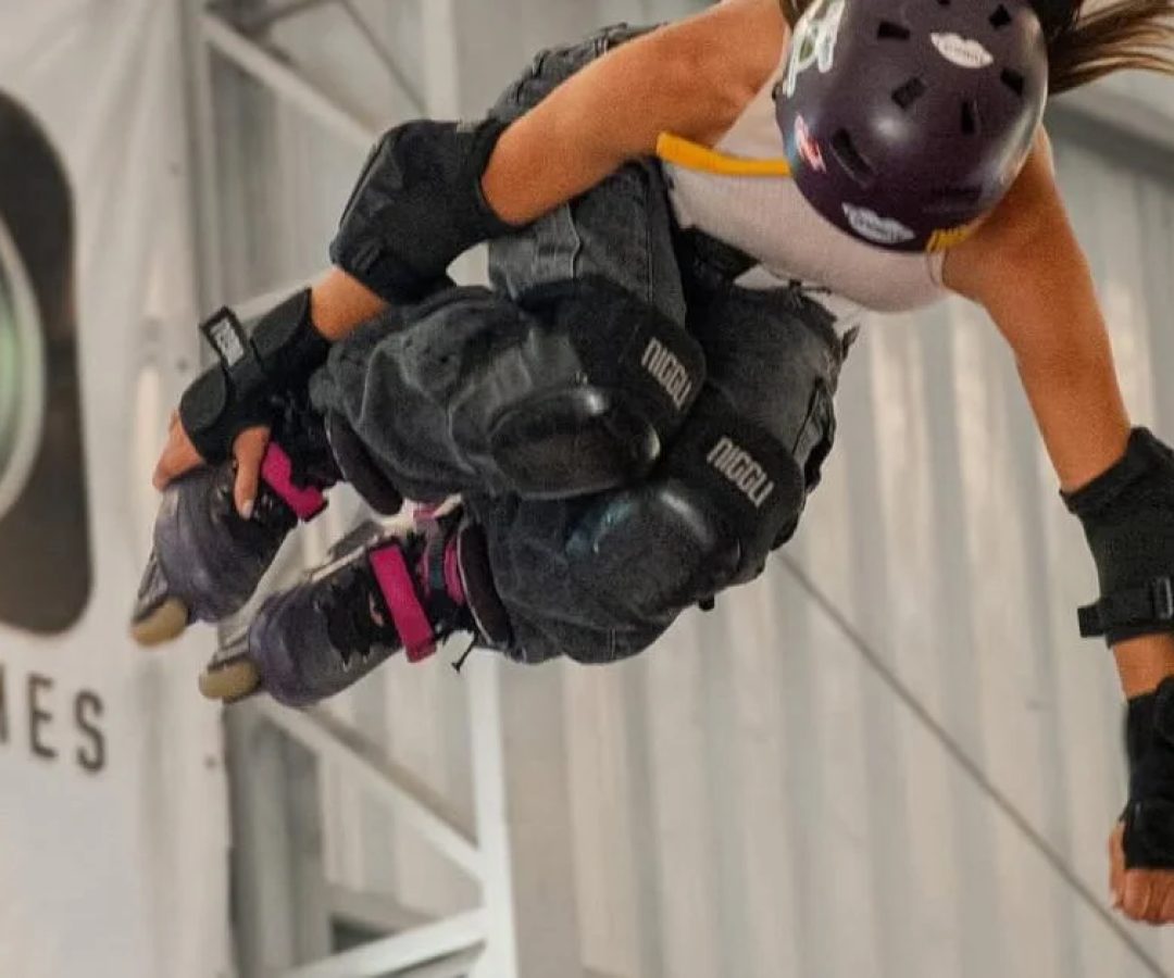 Saiba quem é ‘Julika’, brasileira fênomeno do patins street e park