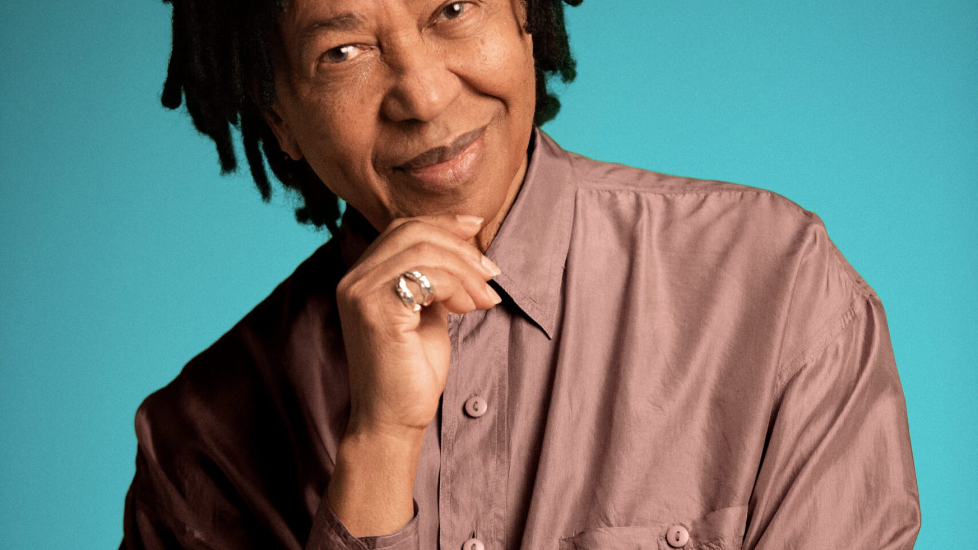 Djavan anuncia turnê nacional de 50 anos de carreira e pré vendas abrem hoje