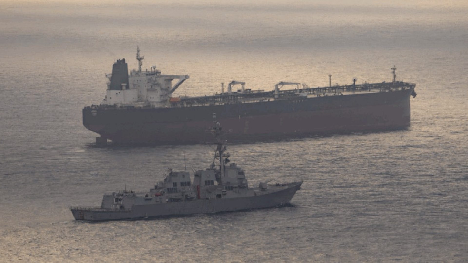 EUA-interceptam-navio-Ira-848x477-1.jpg