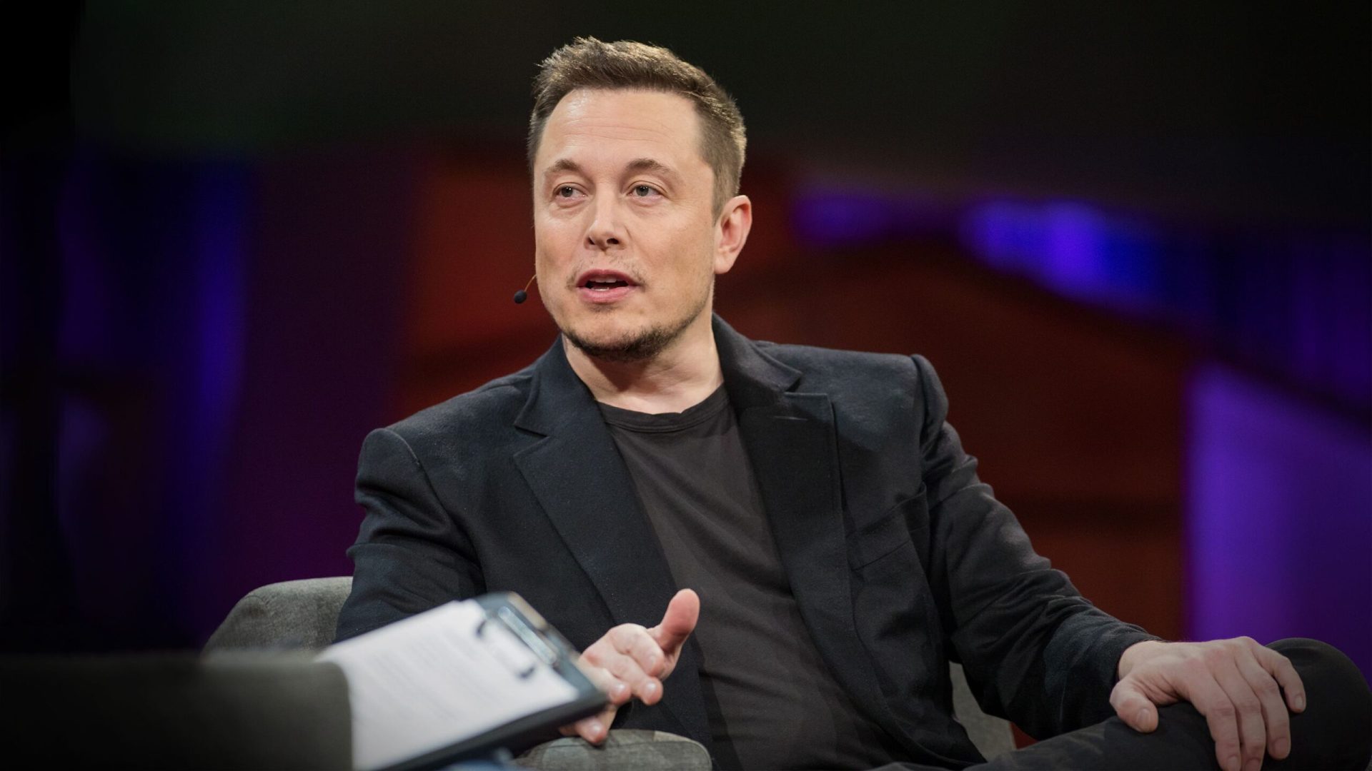 ElonMusk_2017-embed-scaled.jpg