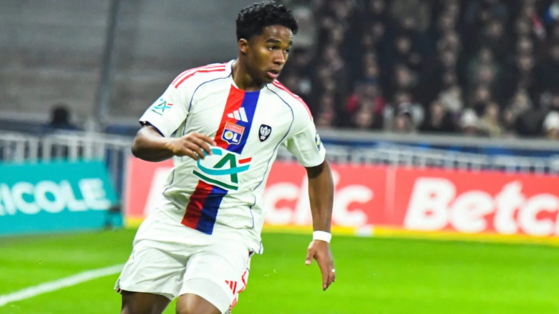 Endrick é criticado pela imprensa após empate do Lyon