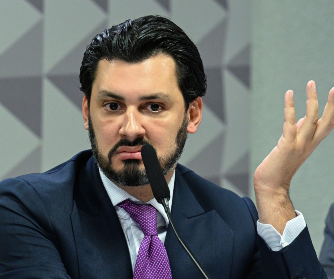 Fintech de ‘prateleira’ da CPI da Covid liga caso INSS a bet suspeita de lavar dinheiro