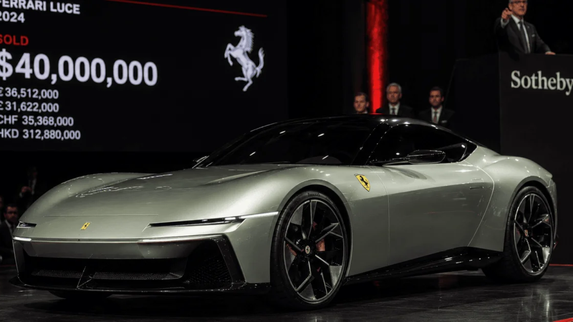 Ferrari Luce elétrico estabelece novo recorde em leilão