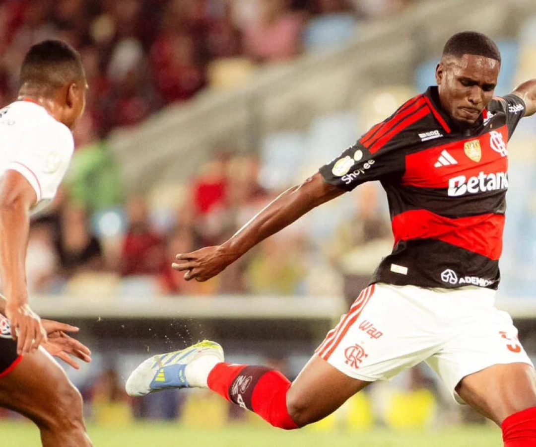 Flamengo abre vantagem mínima diante do Vitória na Copa do Brasil