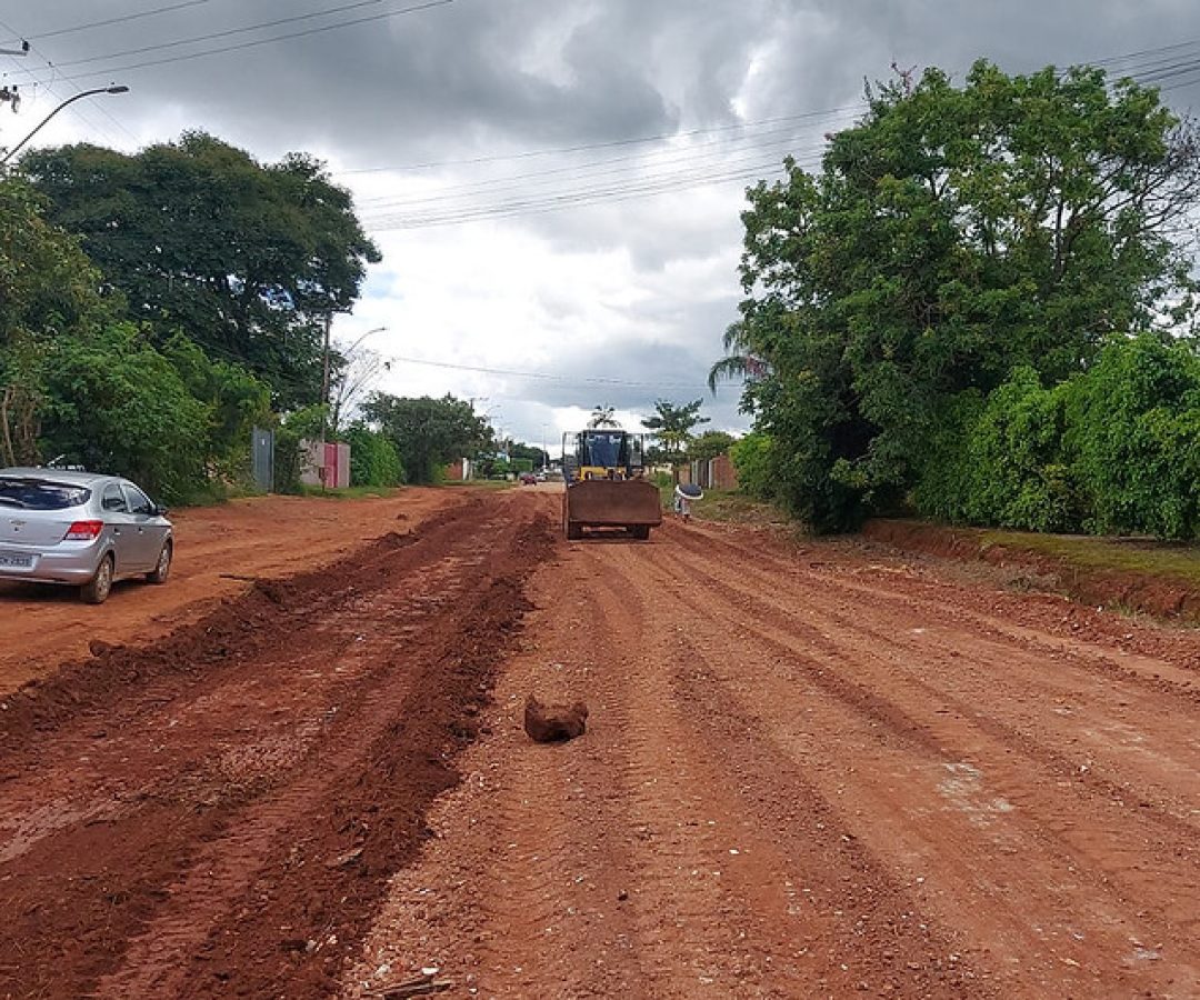 GDF recupera 2 km da Estrada Sucupira no Riacho Fundo II