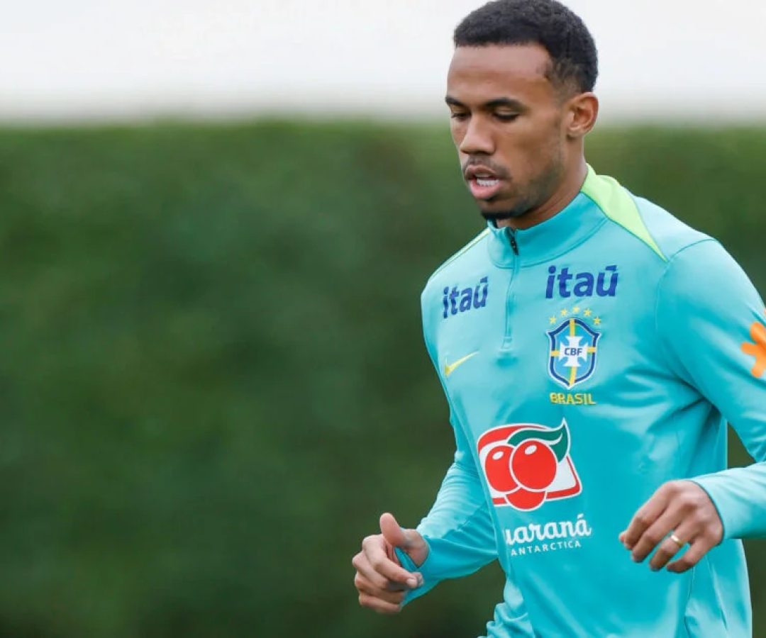 Gabriel Magalhães sente dores no joelho e é desconvocado da Seleção Brasileira