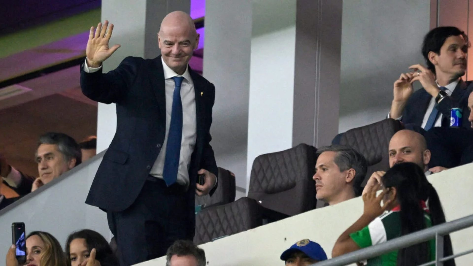 Presidente da FIFA, Gianni Infantino garante presença do Irã na Copa do Mundo de 2026