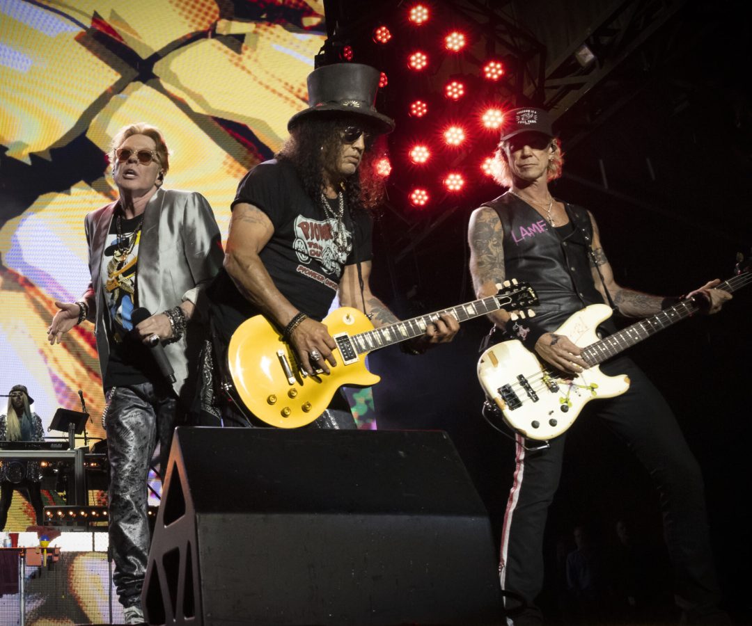 Guns N’ Roses encerra turnê no Brasil com show histórico em Brasília
