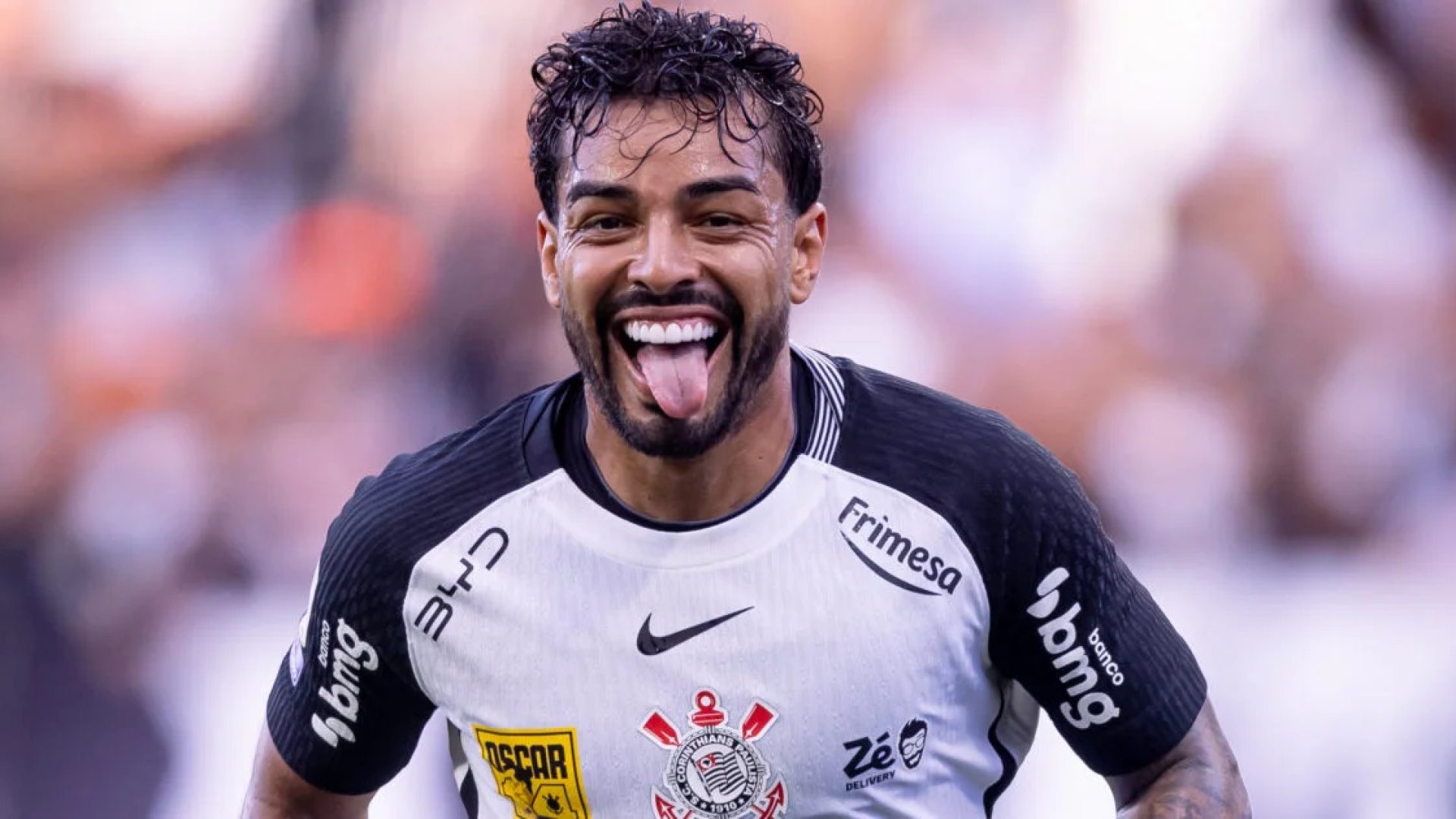 Corinthians vence Vasco e deixa zona de rebaixamento no Brasileirão
