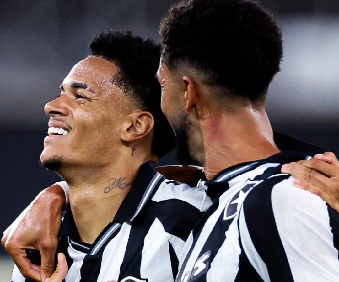 Botafogo supera crise, derrota o Petrolero e segue invicto na Sula