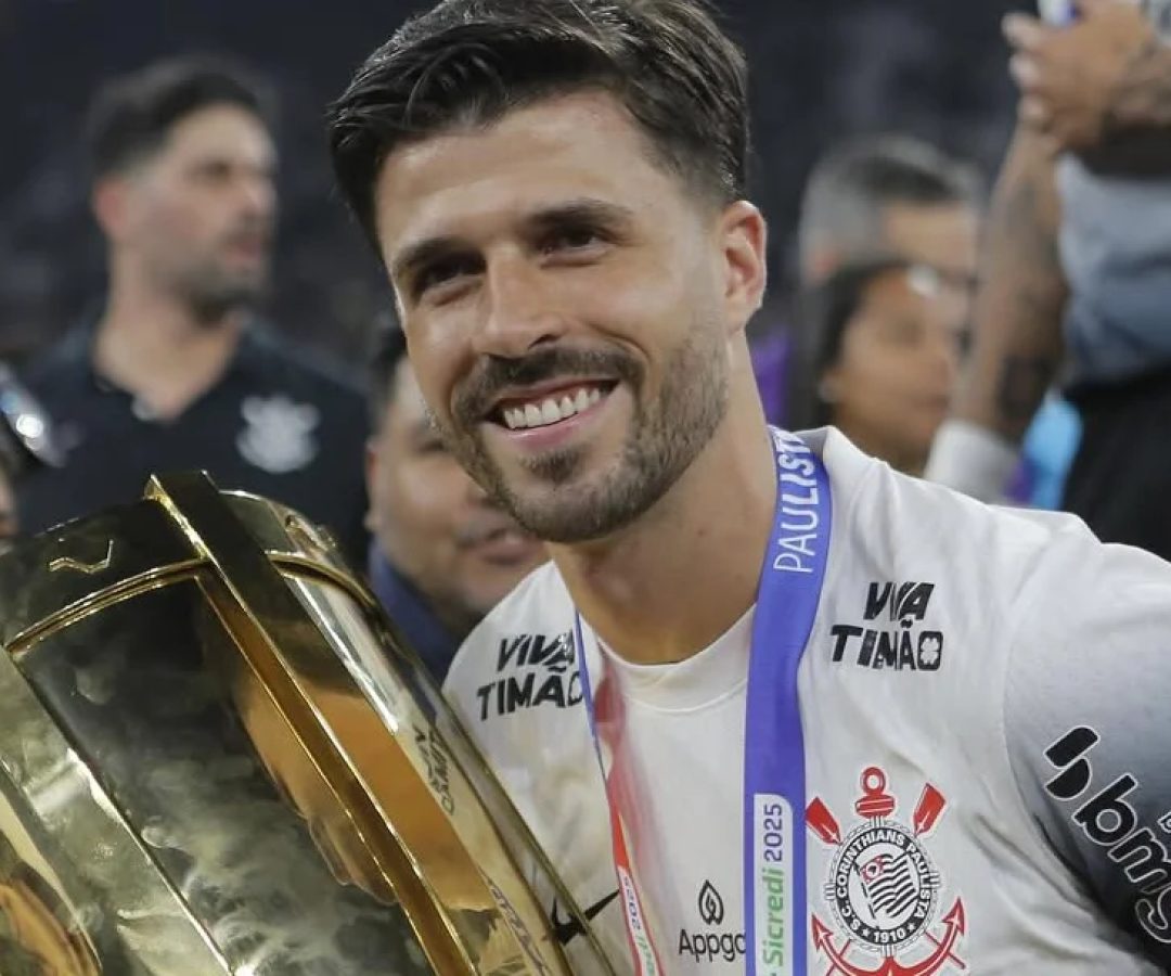 Corinthians rescinde contrato com Héctor Hernández e projeta economia de R$ 4,8 mi