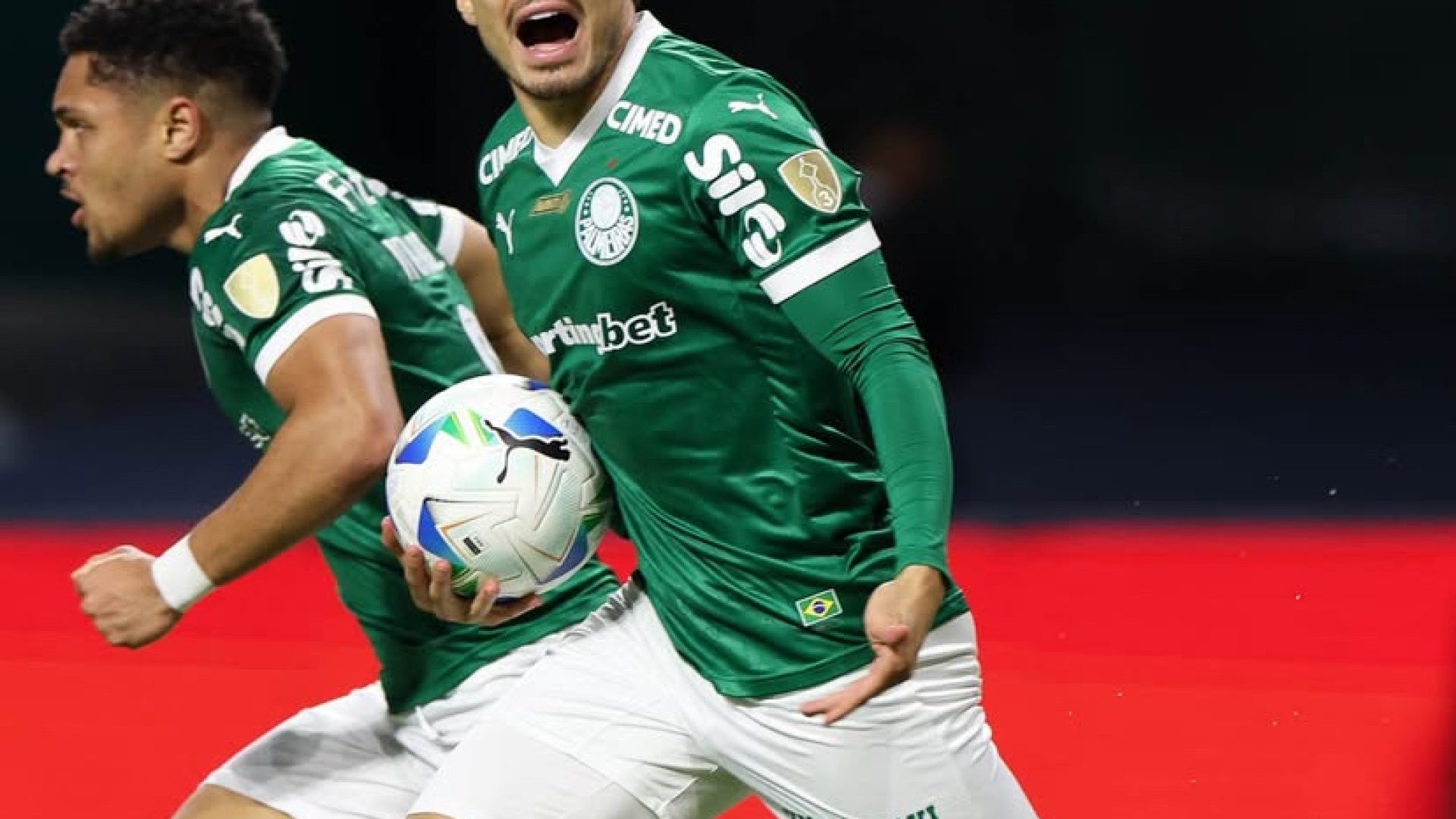 Que time brasileiro conseguiria isso, se não o Palmeiras, o time da virada?