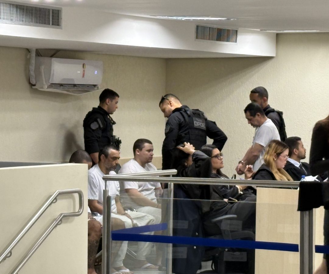 Defesa de acusados fazem sustentação de teses no quinto dia do júri da “maior chacina do DF” 