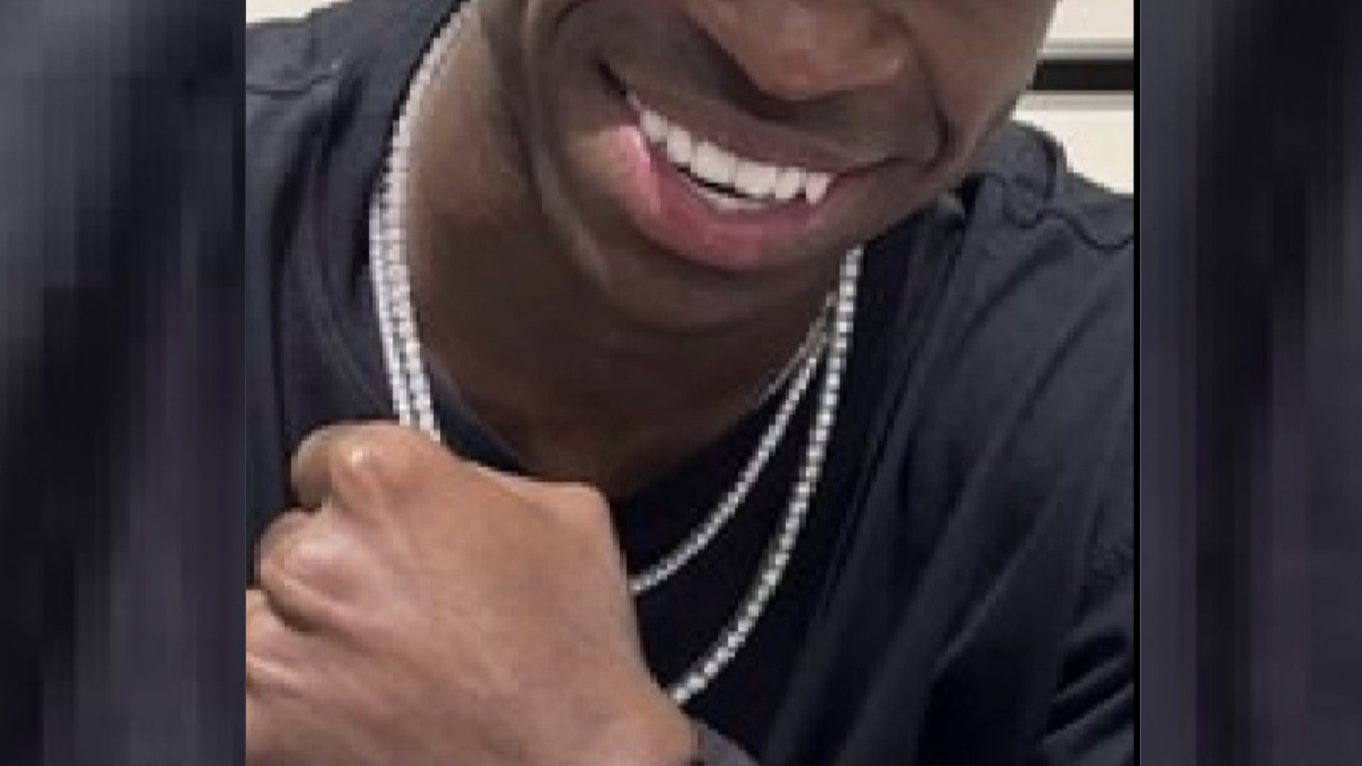 A hora do milhão: Vini Jr. ostenta o que o homem que já foi o mais rico do mundo despreza