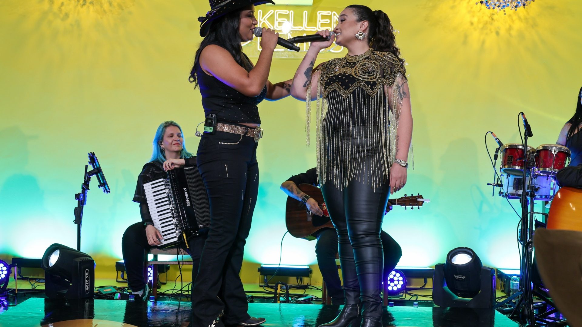 Kellen Lemos transforma Samambaia em epicentro do sertanejo feminino ao gravar DVD com casa cheia