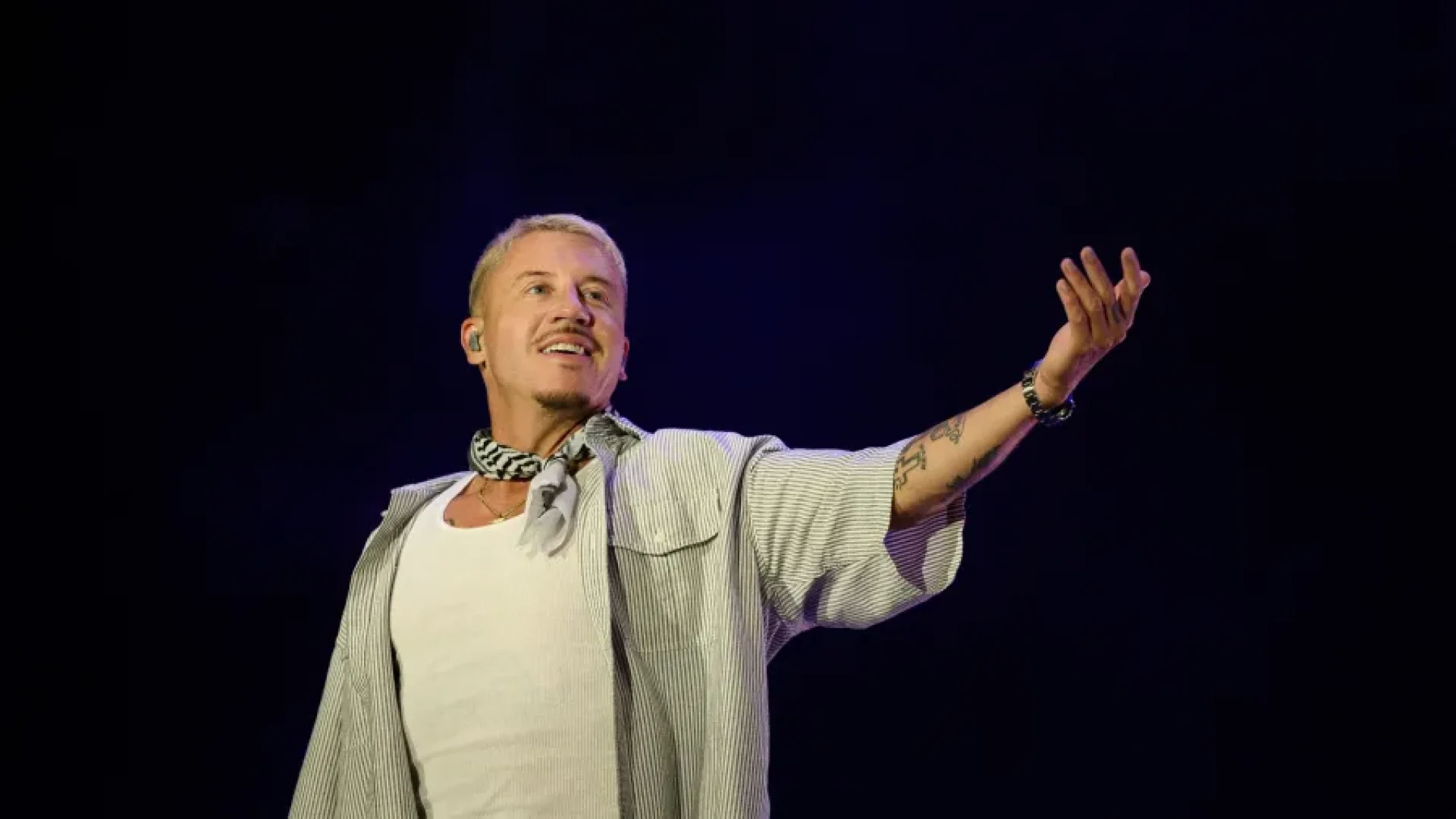 Macklemore é retirado de turnê de Ed Sheeran após discurso pró-Palestina
