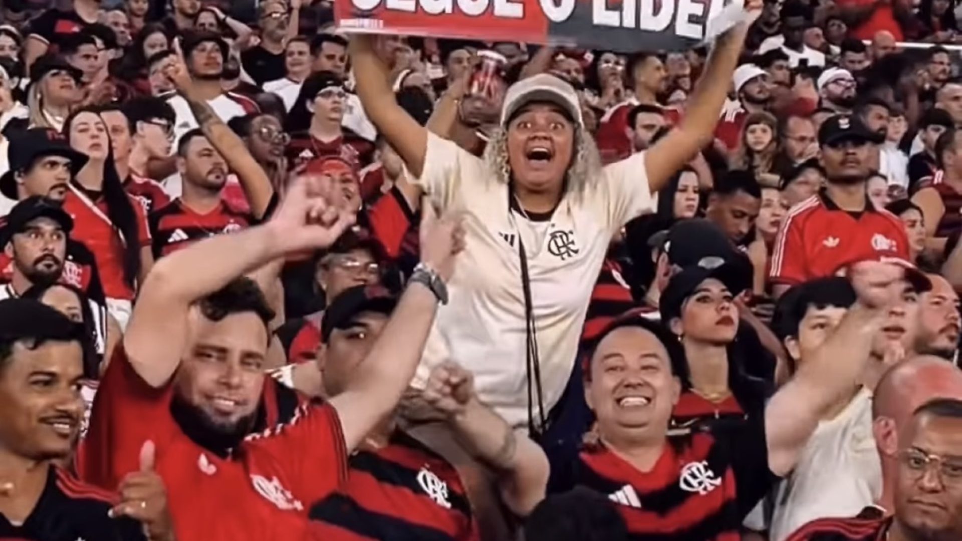 O Brasileirão ganhou cara de decisão neste sábado – e apontou o dedo para o Flamengo como o grande favorito ao título.