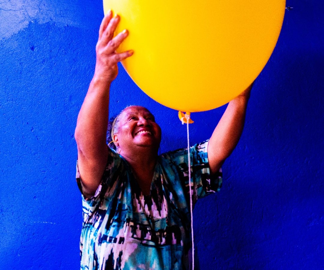 Martinha do Coco apresenta clipe de “Baloeiro”, faixa do álbum infantil Coco de Ninar