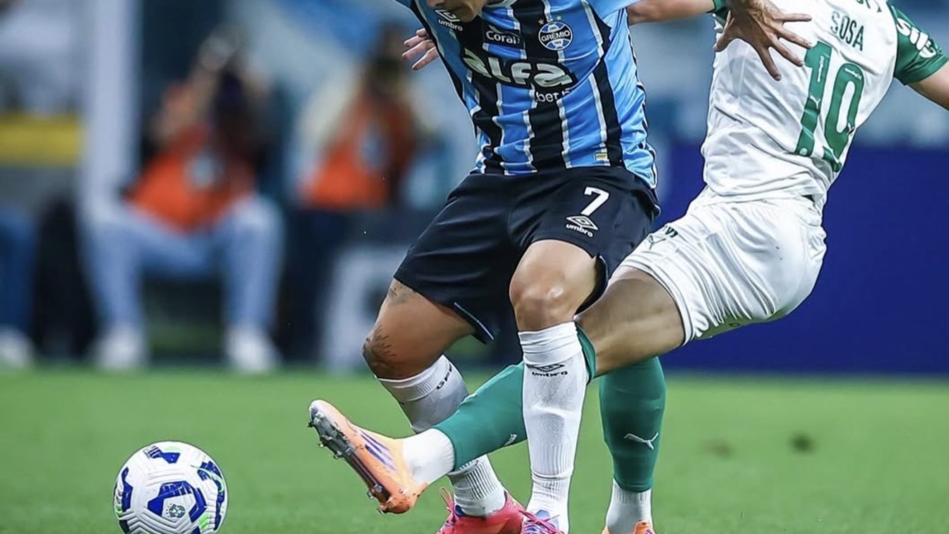 Por que o Palmeiras despencou justamente na hora decisiva da temporada?