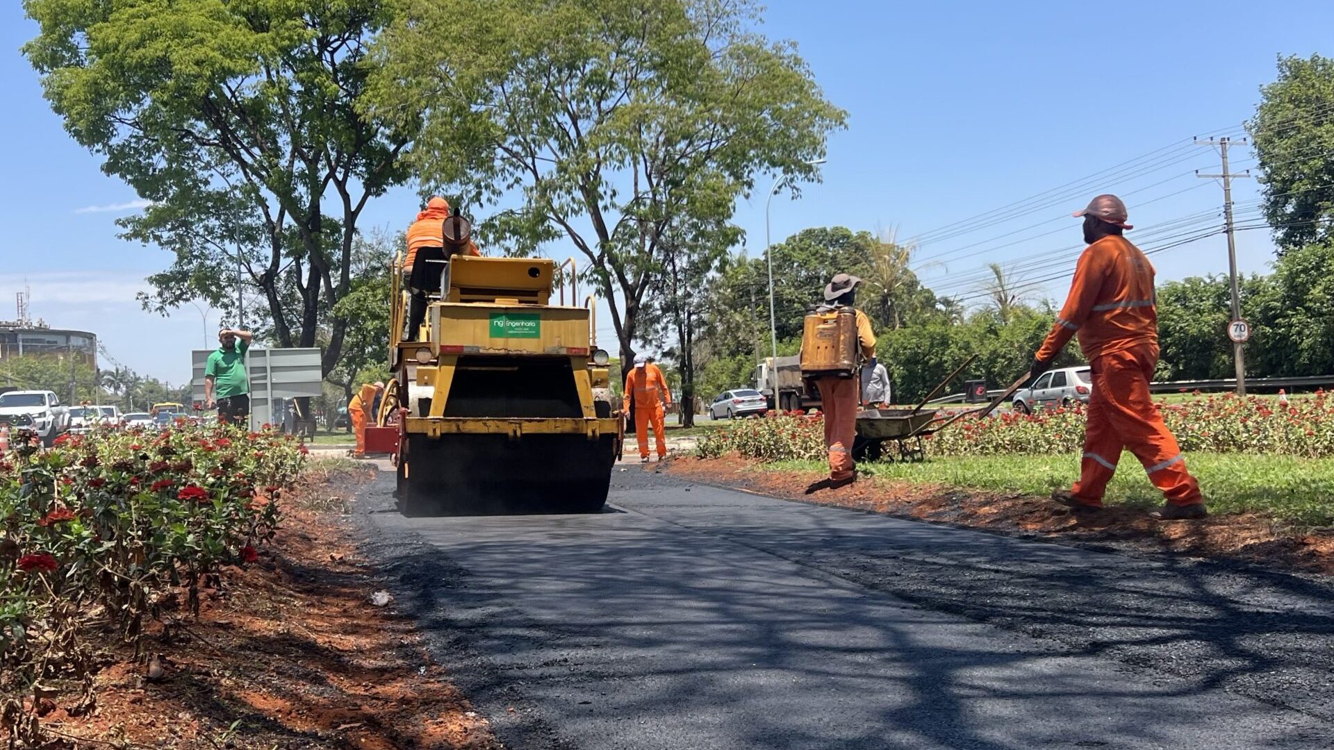 GDF inicia pavimentação de nova ciclovia no Lago Sul