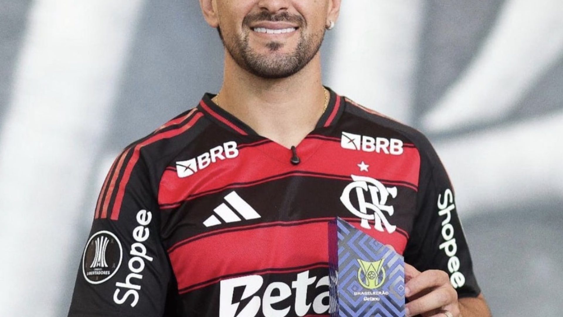 Bola de Prata revela nova safra de técnicos, poucos estrangeiros e alerta sobre o nível do Brasileirão