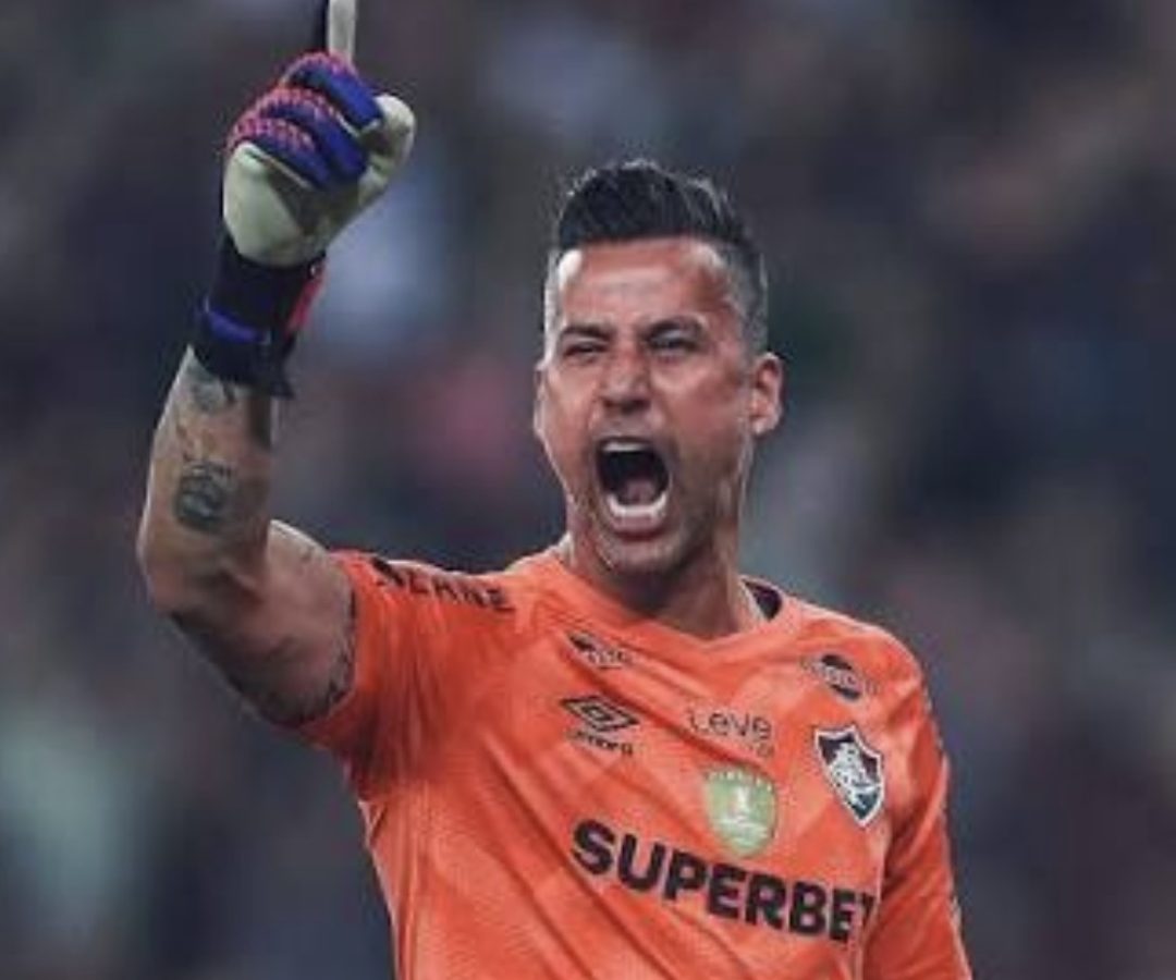 Fábio eterno: goleiro do Fluminense bate recorde na Libertadores aos 45 anos