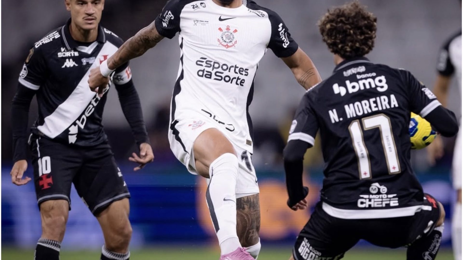 Empate sem alma deixa o Corinthians pressionado para a decisão no Maracanã