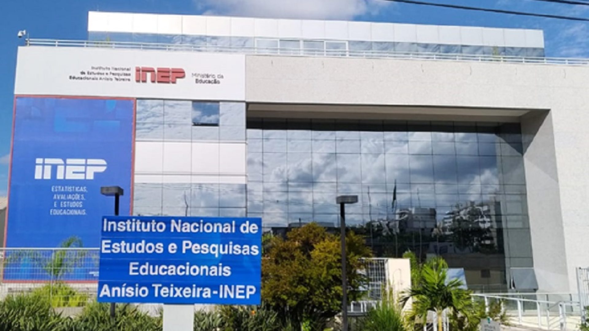 Inep abre seleção para certificadores das provas de 2026