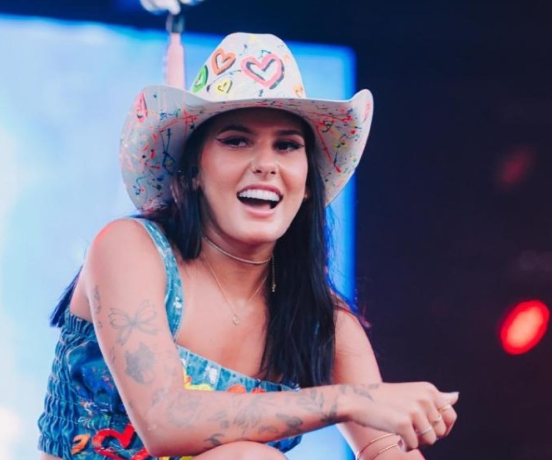 Ana Castela recebe Grammy Latino dois anos após premiação