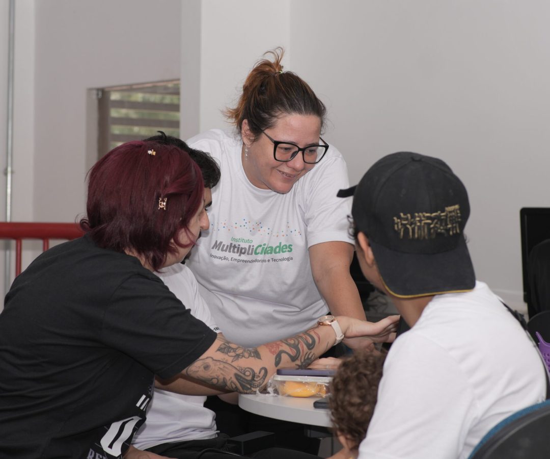 HackaCity Guará inicia hackathon com prêmios de até R$ 3 mil