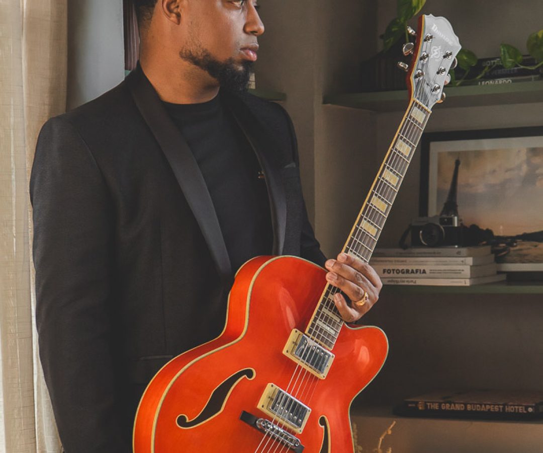 Jimi Oliver apresenta Tour Aurora no Clube do Choro