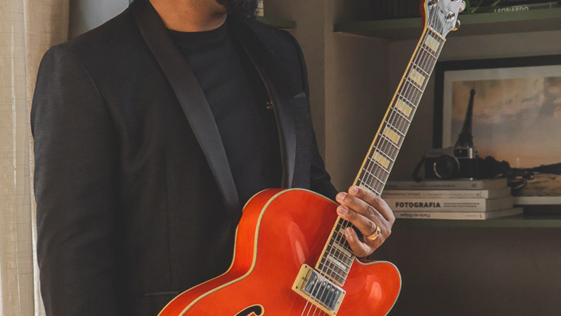 Jimi Oliver apresenta Tour Aurora no Clube do Choro