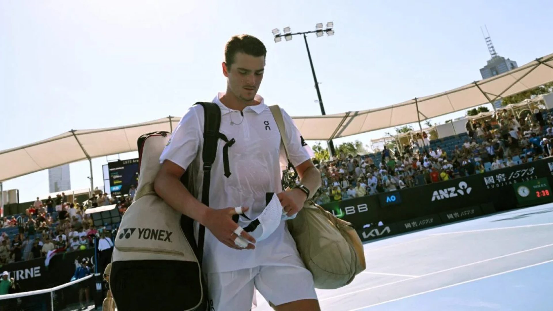 João Fonseca perde na estreia e dá adeus ao Aberto da Austrália