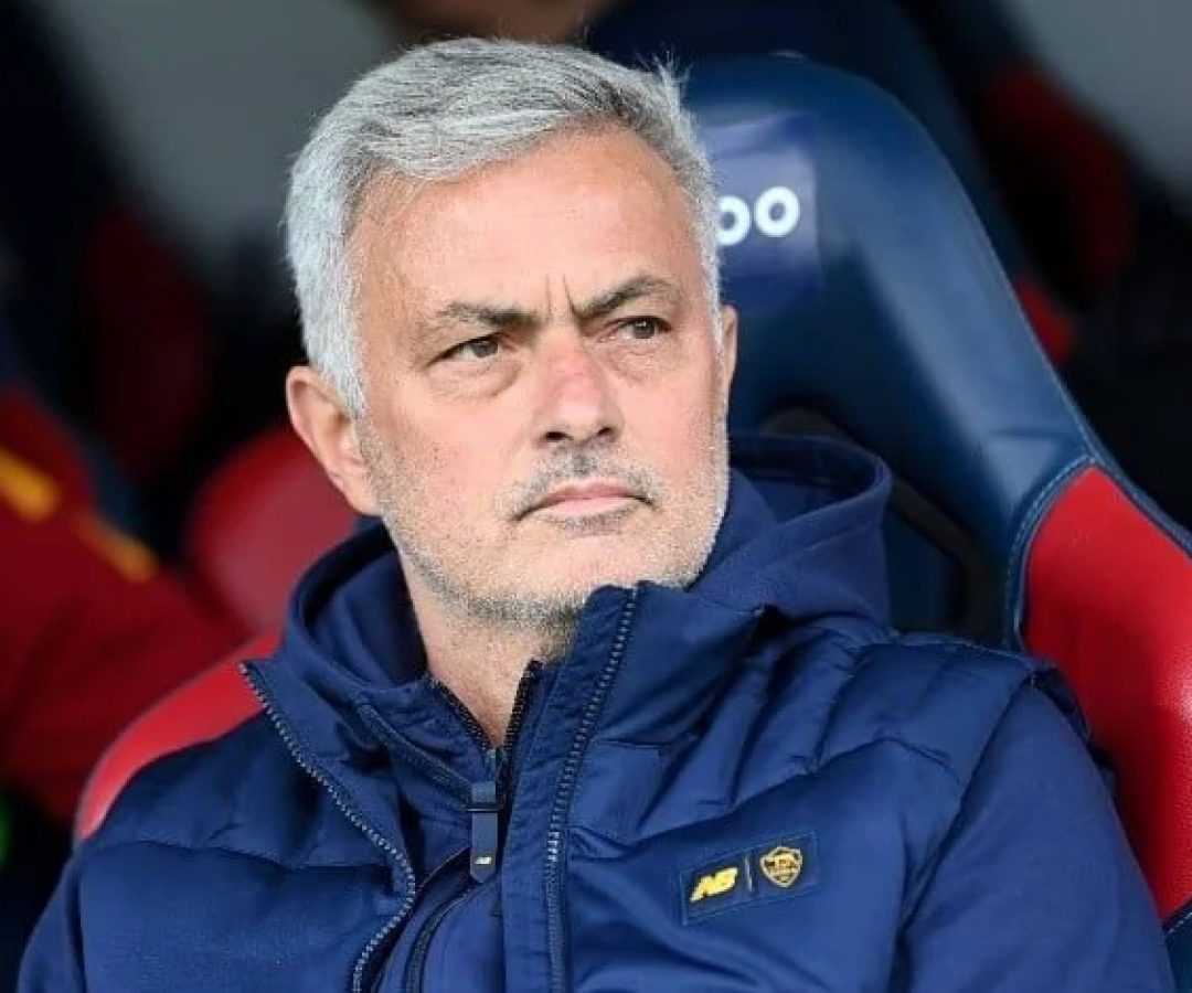 Mourinho retorna ao Real Madrid e deixa o Benfica
