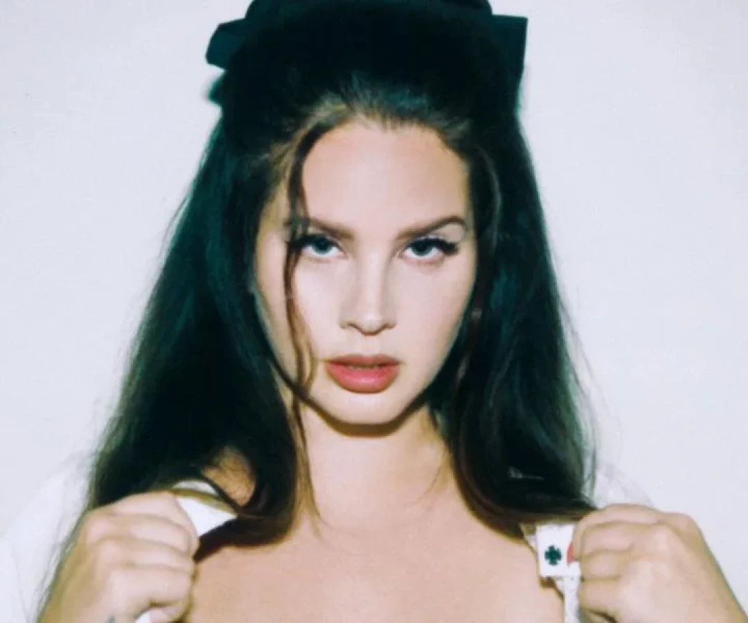 Lana Del Rey divulga música de game de James Bond, ‘007 First Light’