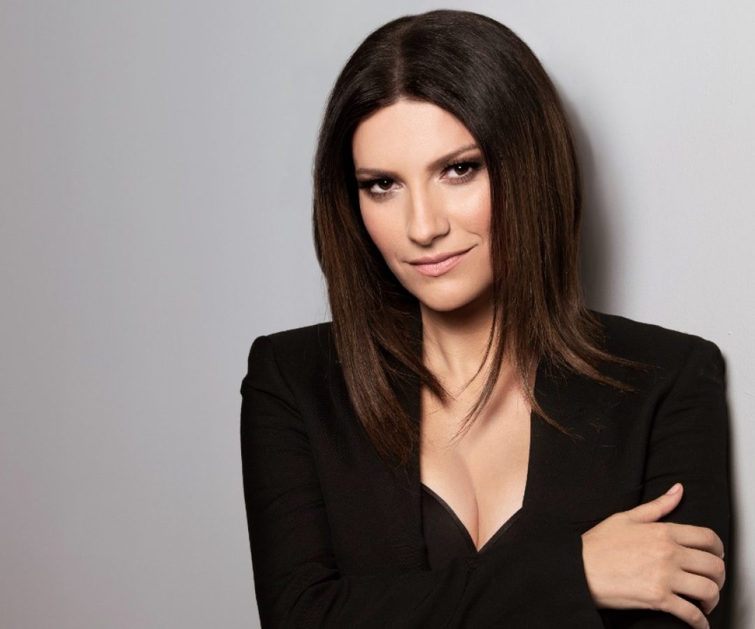 A música é tema de "Laura Pausini - Piacere di Conoscerti", filme original da Amazon Prime, que será liberado em breve