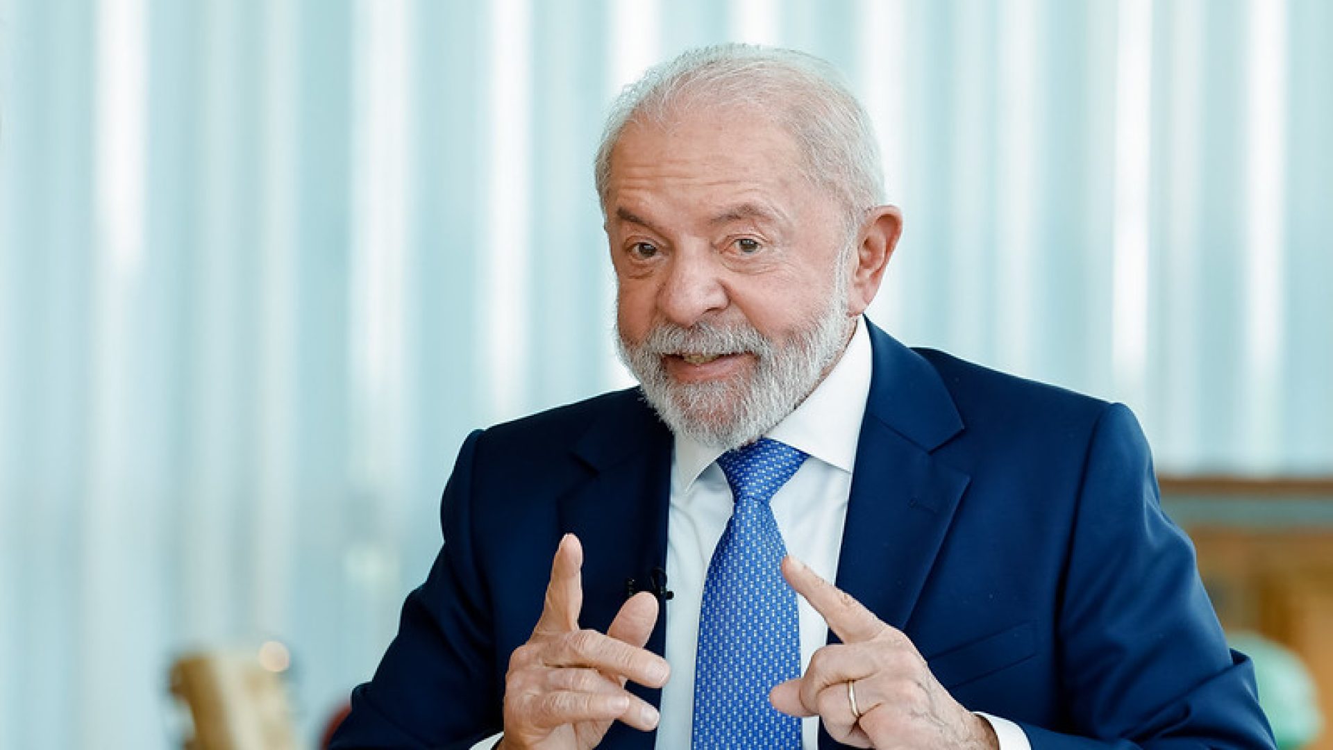 Lula critica decisão do Congresso de não taxar mais ricos, bets e fint