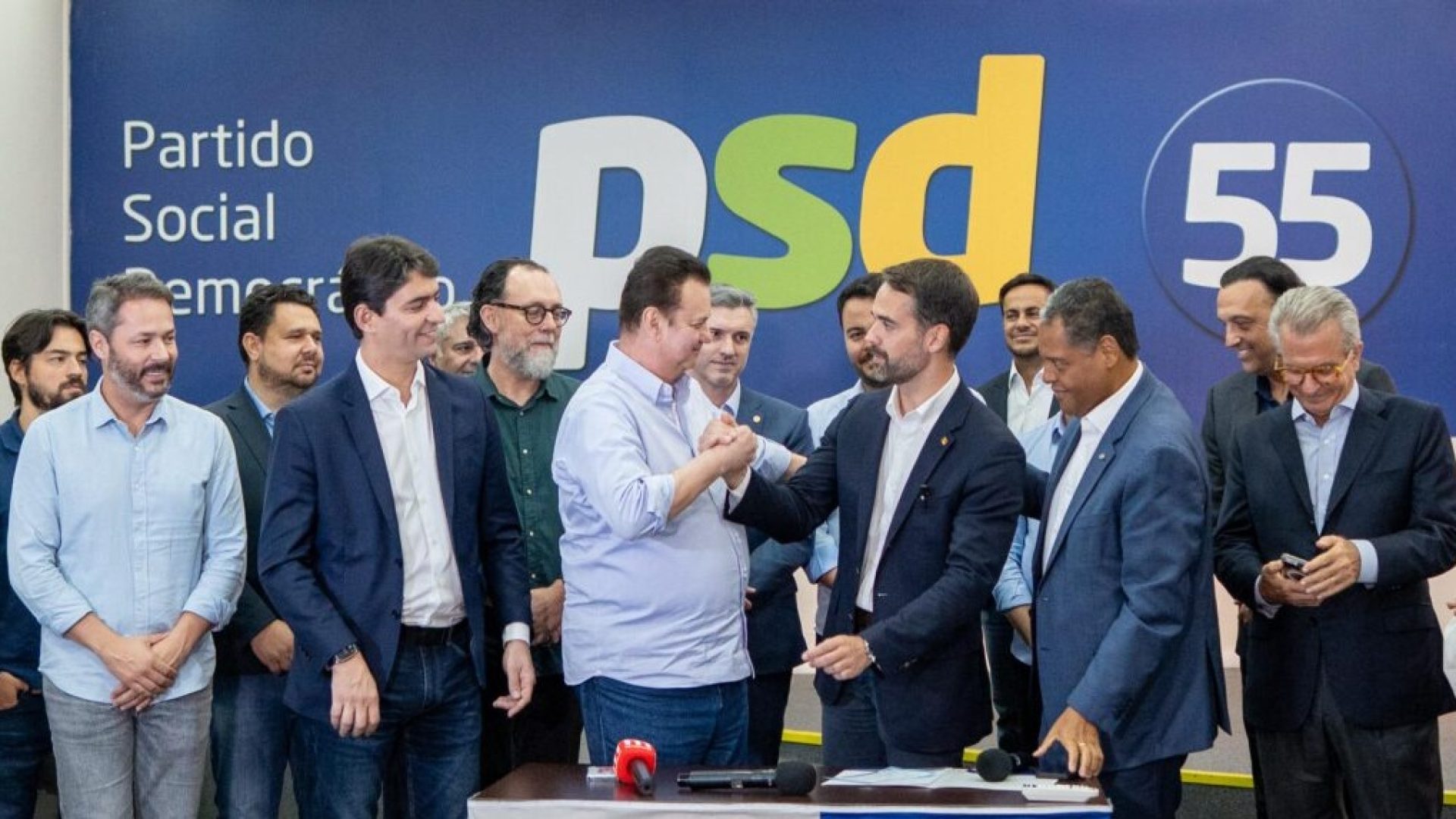 PSD, com três ministérios, se junta a União Brasil e PP contra MP dos impostos