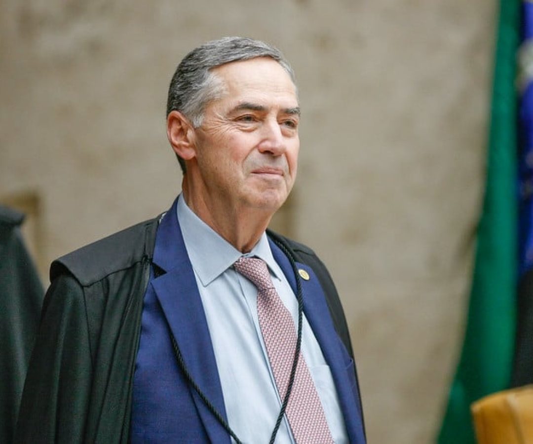 Luís Roberto Barroso anuncia aposentadoria do STF