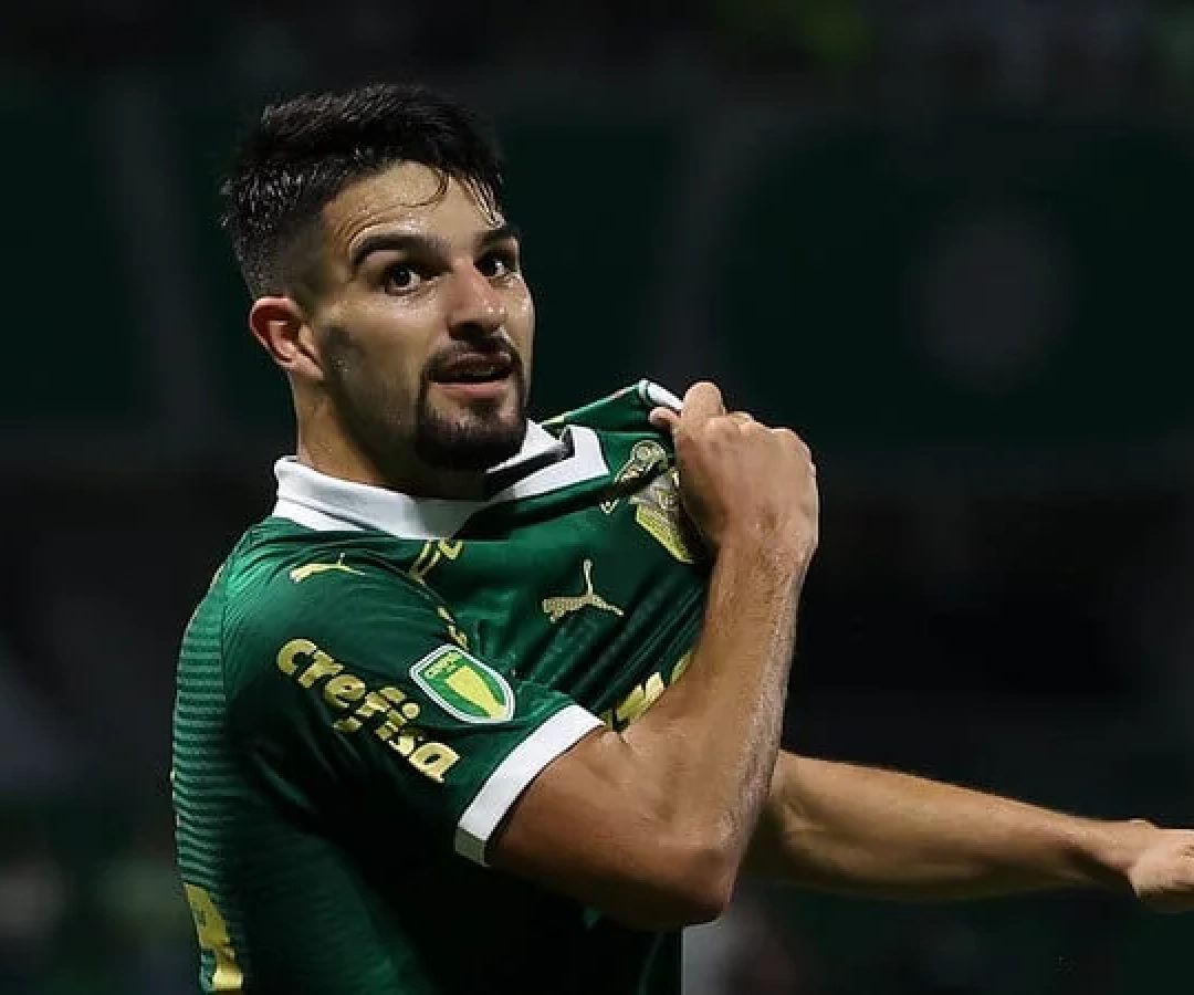 Flaco López revela que Messi acompanha o Palmeiras e 'conhece bastante' o clube