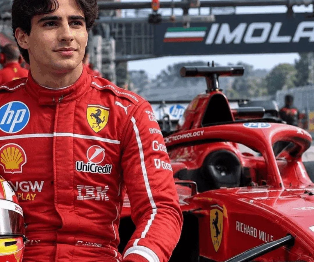 Piloto brasileiro Rafael Câmara realiza teste com Ferrari na Itália