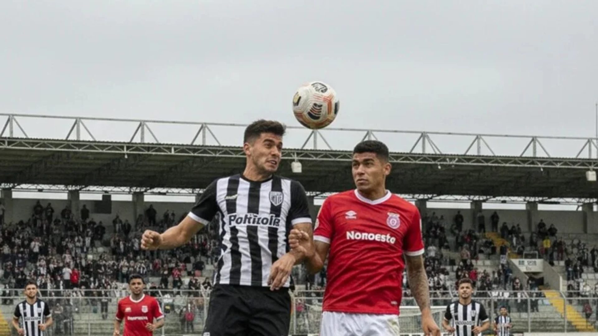 Ponte Preta e Noroeste empatam e pernanecem entre os piores do Paulistão