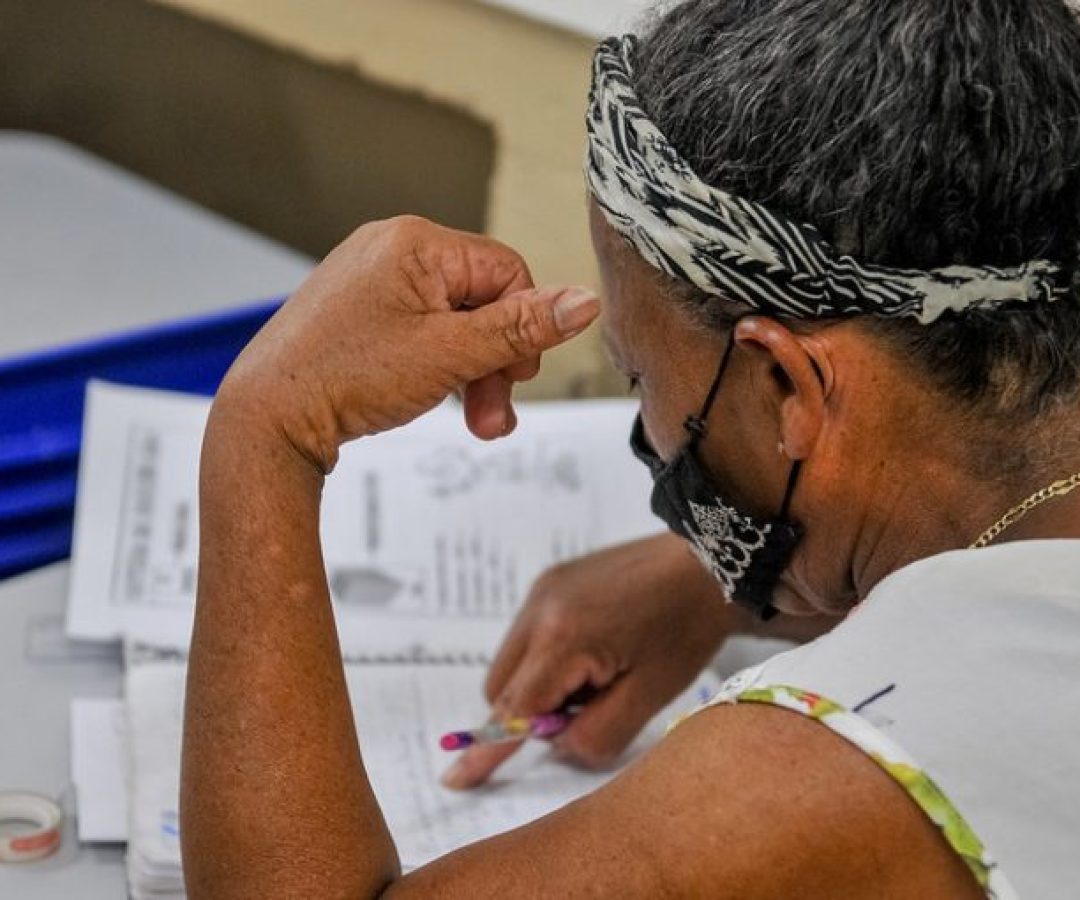 Projeto de lei incentiva ingresso de idosos em universidades