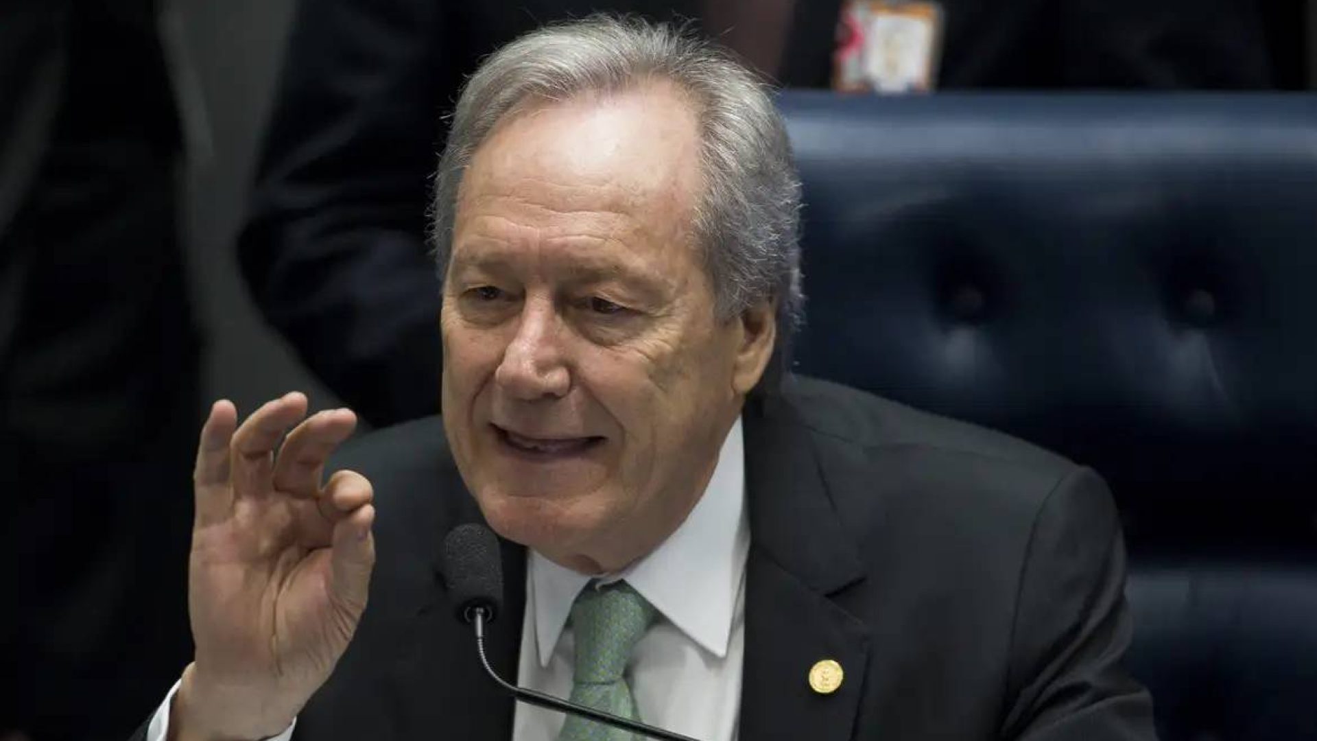 Indicado à vaga de Barroso ao STF será definido após retorno de Lula da Itália, diz Lewandowski