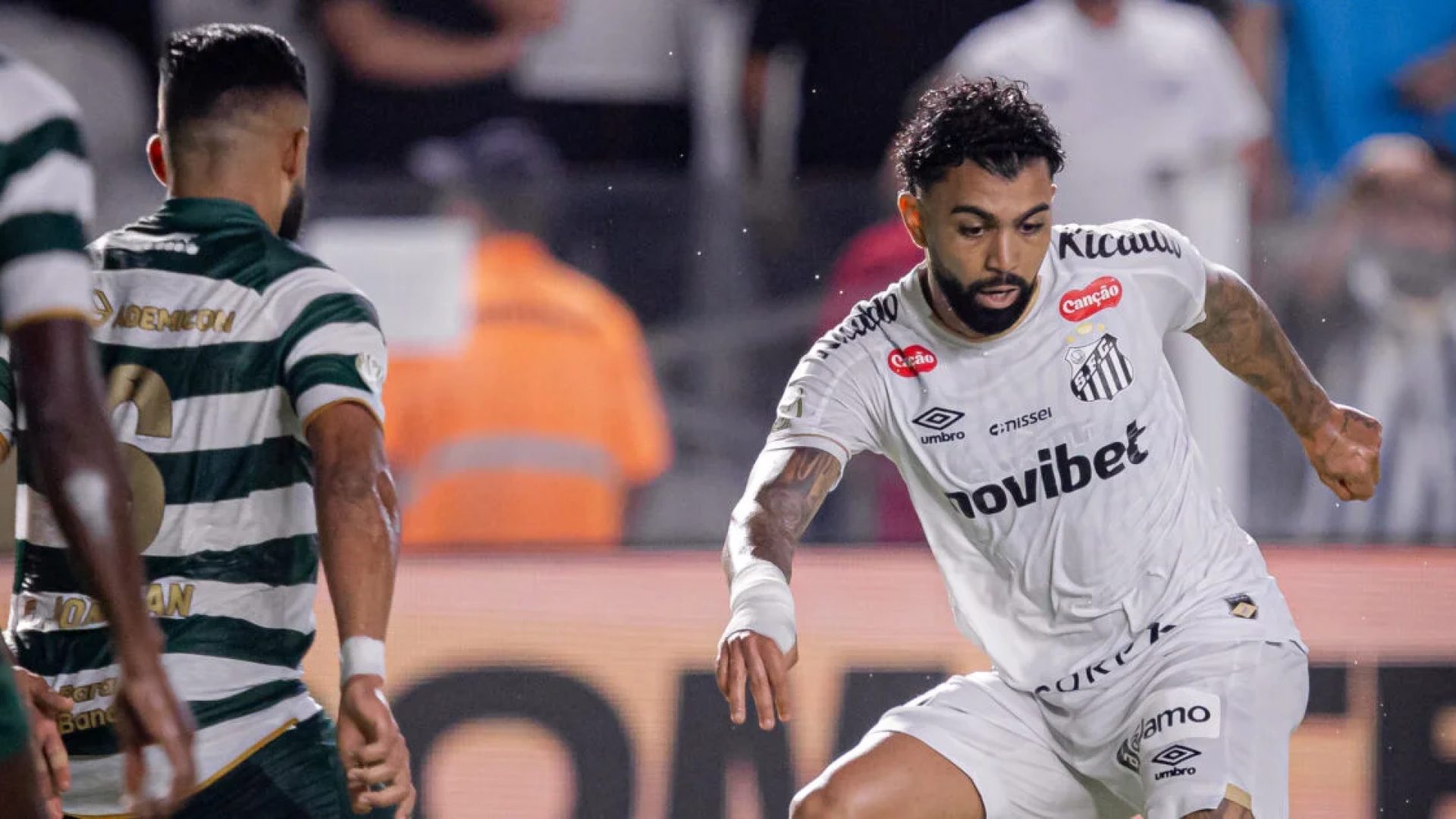 Pela Copa do Brasil, Santos e Coritiba ficam no empate sem gols na Vila Belmiro