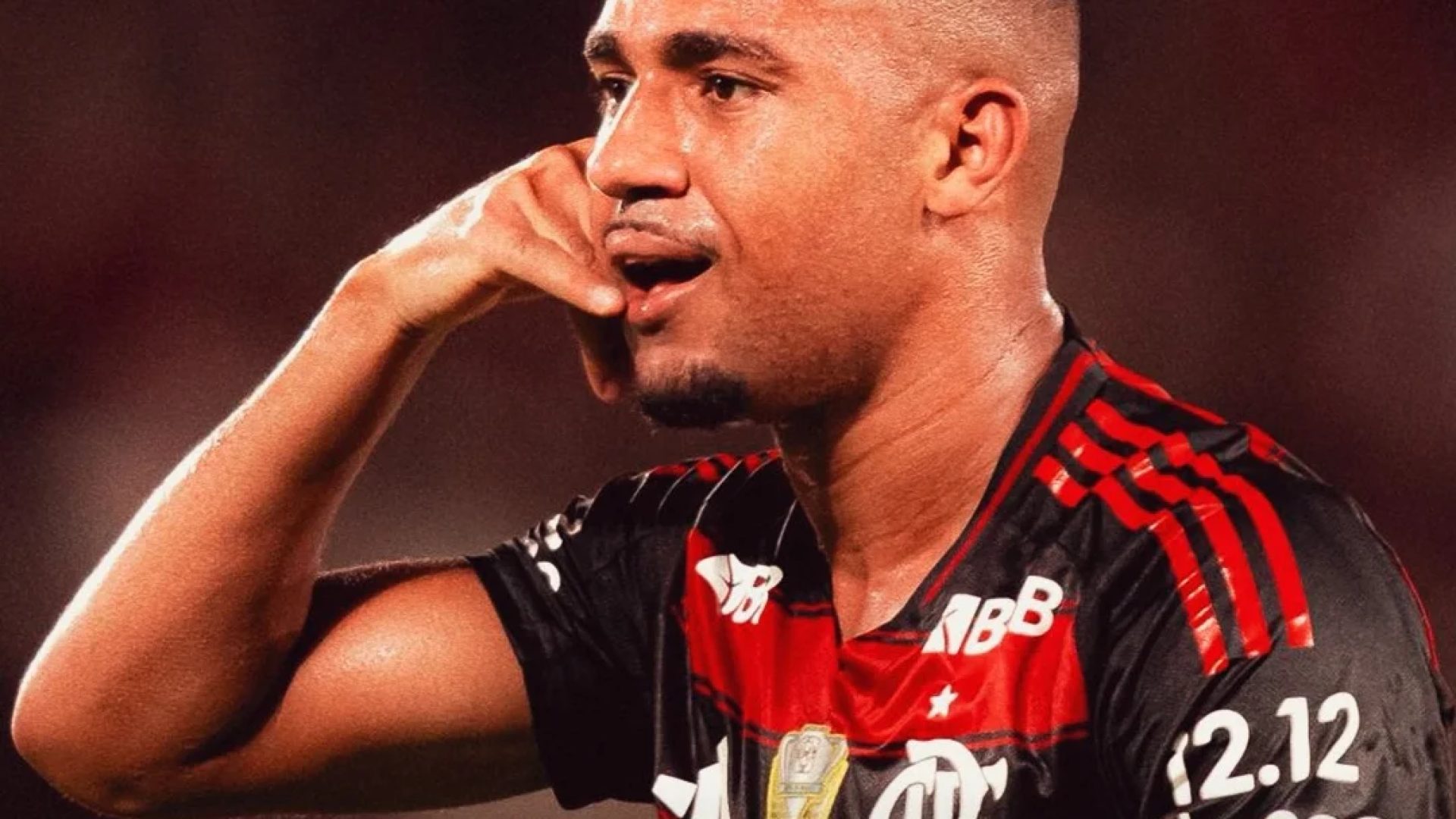 Flamengo faz o básico, derrota o Ceará e comemora o título do Campeonato Brasileiro
