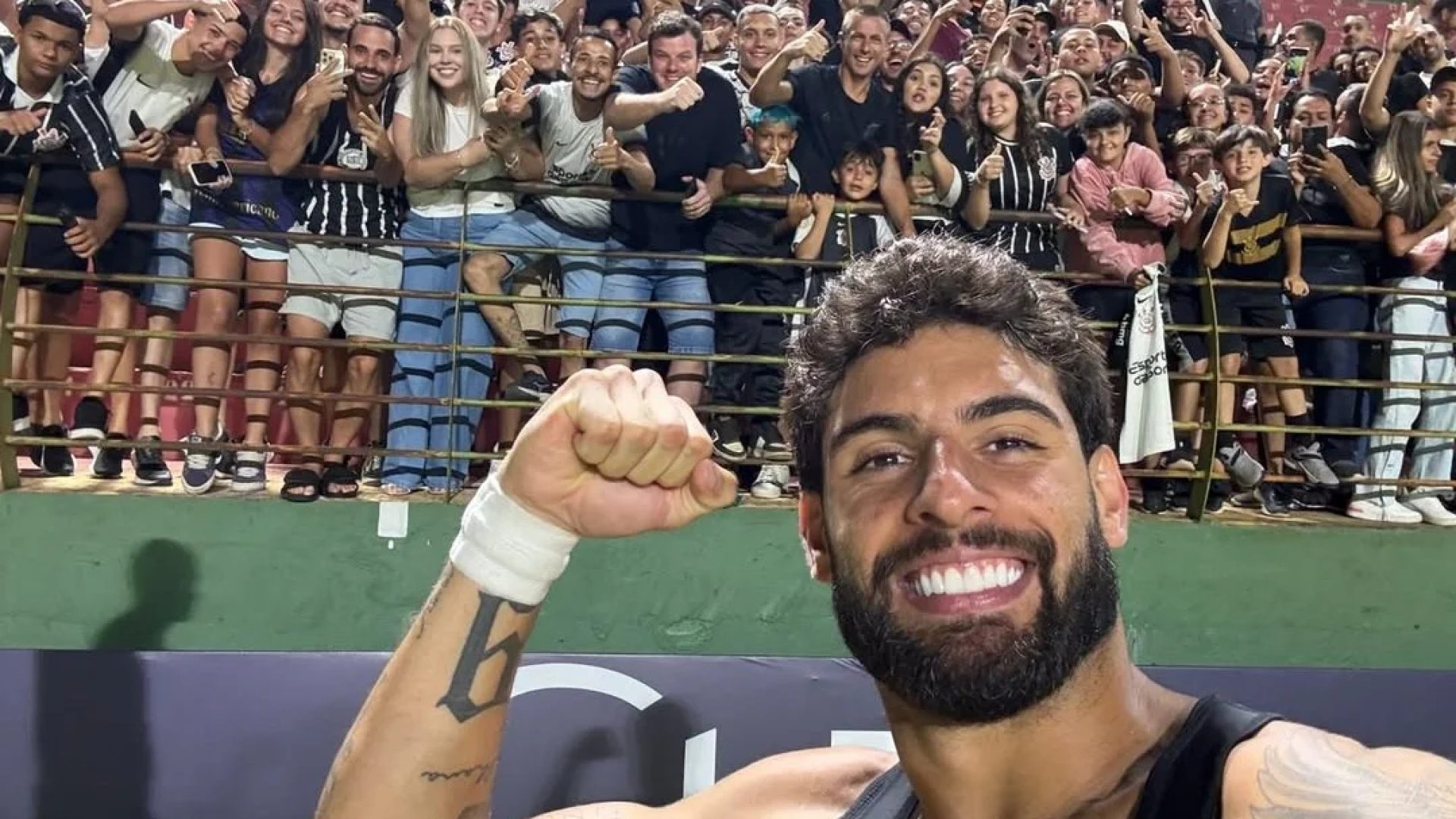 Yuri Alberto sai do banco, marca no fim e evita tropeço do Corinthians