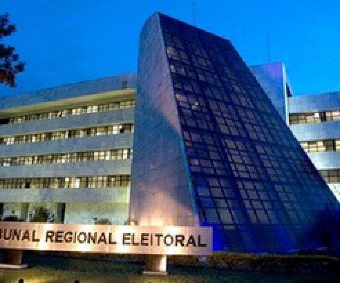 TRE-DF promove mutirão para regularizar títulos eleitorais neste sábado