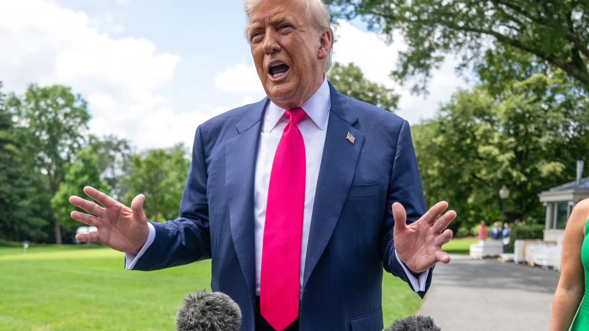 Saúde de Trump é ‘excelente’, diz médico após 2º check-up do ano